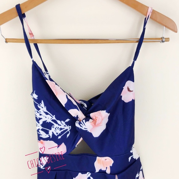 LAST ONE! Tulum's Summer floral romper - Picture 7 of 8